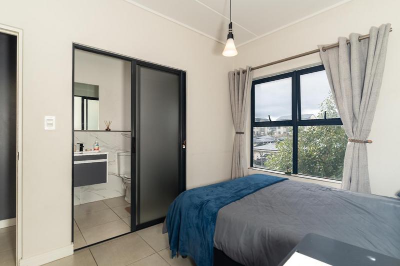 2 Bedroom Property for Sale in The Huntsman Western Cape
